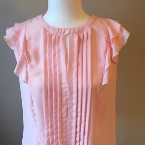 NWOT Elle pink flutter sleeve top